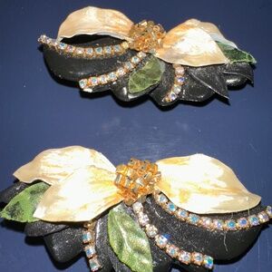 Vintage 1950's era magnetic Earrings